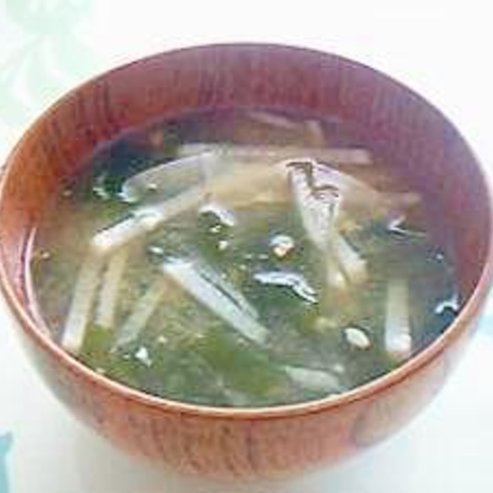 昆布茶deお味噌汁 レシピ 作り方 By Aoi 楽天レシピ 昆布茶deお味噌汁 レシピ 作り方 By Aoi 楽天レシピ